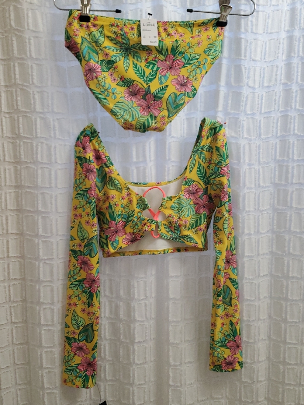art class Yellow Floral Long-Sleeve Crop Top with Pink & Green Print